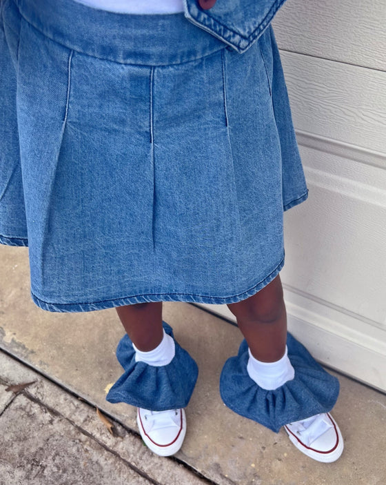 “DENIM Ruffles”