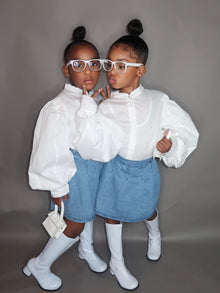 “Amazing Blouse” (White)