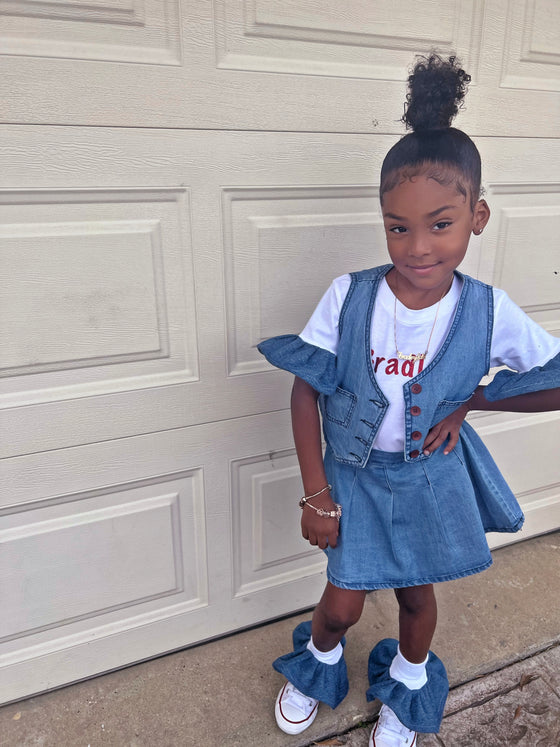 “DENIM Ruffles”